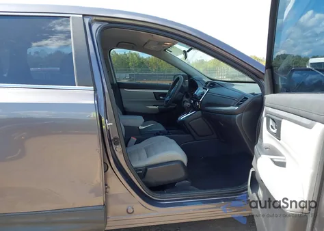2017 Honda Cr-V Lx z USA, uszkodzony, nr VIN 7FARW5H39HE003465